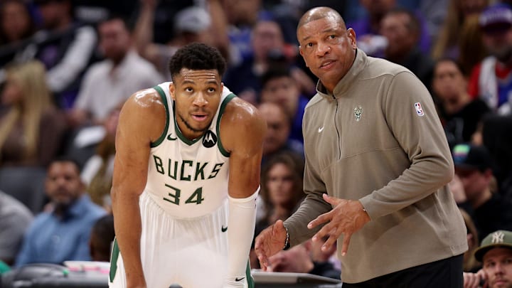 Milwaukee Bucks v Sacramento Kings