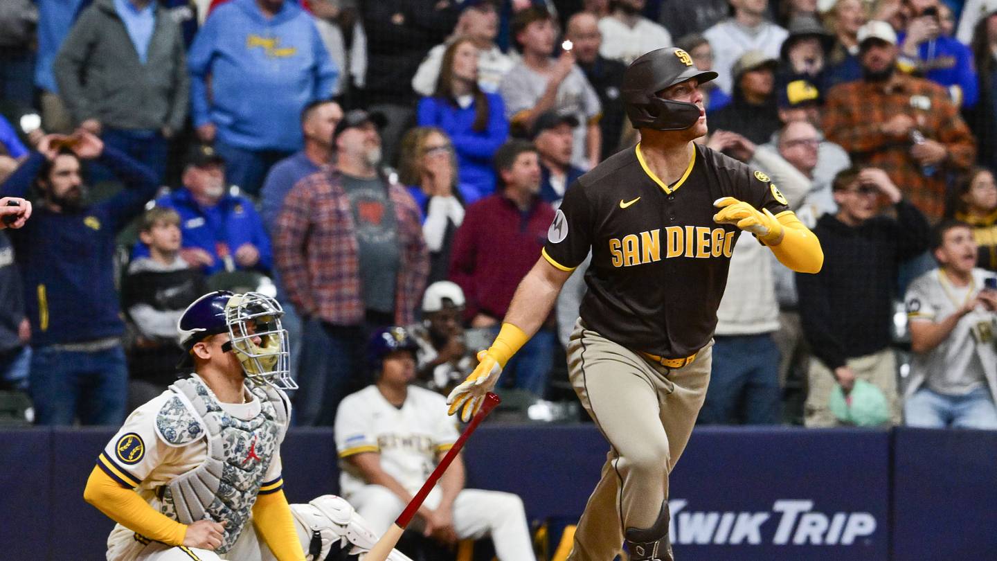 Padres’ Gavin Sheets Accomplishes Something No MLB Player Ever Has in History