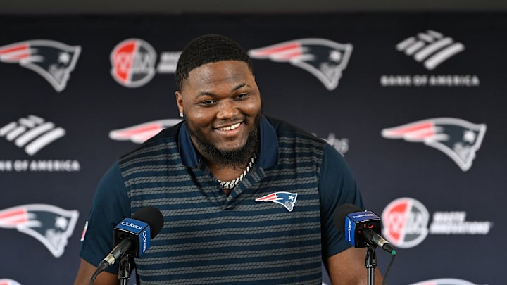 Mar 13, 2025; Foxborough, MA, USA; New England Patriots defensive tackle Milton Williams discusses his recent free agent addition to the Patriots with the media at Gillette Stadium. Mar 13, 2025; Foxborough, MA, USA; New England Patriots defensive tackle Milton Williams discusses his recent free agent addition to the Patriots with the media at Gillette Stadium.
