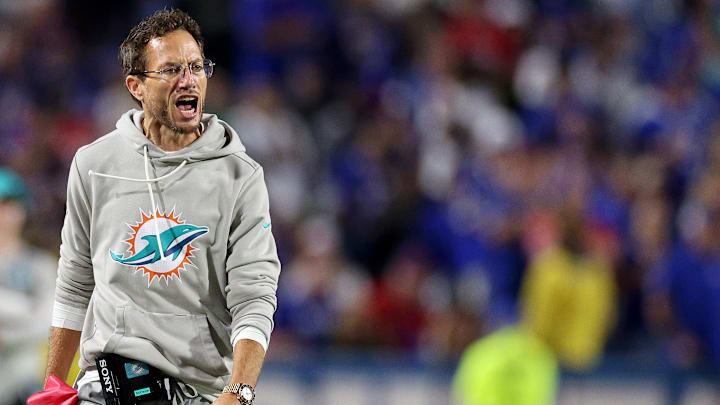 Miami Dolphins v Buffalo Bills