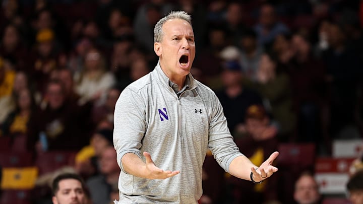 Chris Collins and Northwestern beat Minnesota in the opening round of the Big Ten tournament.