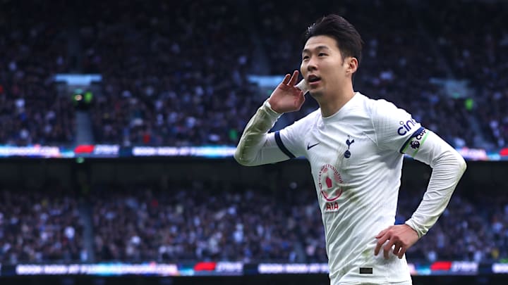 Tottenham Hotspur v Luton Town - Premier League