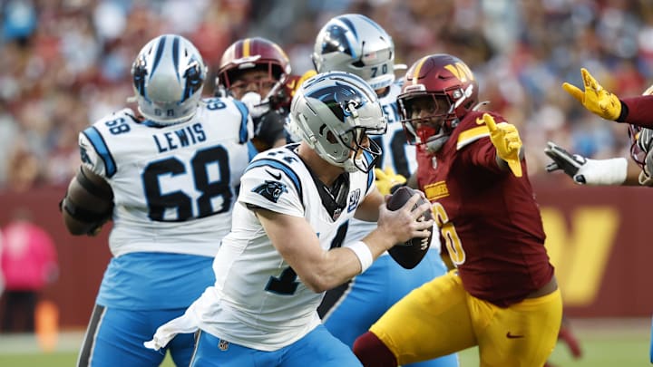 Andy Dalton scrambles.