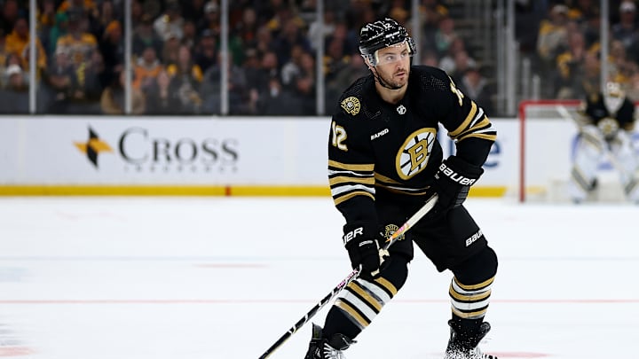 Edmonton Oilers v Boston Bruins
