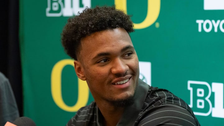 Oregon tight end Kenyon Sadiq talks with reporters during Oregon football’s Media Day on July 28, 2025, at Autzen Stadium in Eugene.