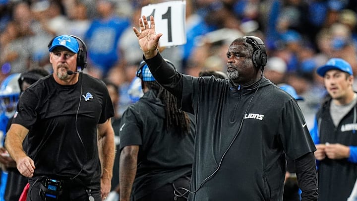 Detroit Lions defensive coach Terrell Williams signals players before a play against Los Angeles Rams during the second half at Ford Field in Detroit on Sunday, September 8, 2024.