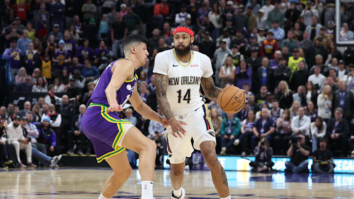 Nov 27, 2023; Salt Lake City, Utah, USA; New Orleans Pelicans forward Brandon Ingram (14) drives toward the basket against Utah Jazz forward Simone Fontecchio (16) during the final seconds of the game at Delta Center. Mandatory Credit: Rob Gray-Imagn Images Nov 27, 2023; Salt Lake City, Utah, USA; New Orleans Pelicans forward Brandon Ingram (14) drives toward the basket against Utah Jazz forward Simone Fontecchio (16) during the final seconds of the game at Delta Center. Mandatory Credit: Rob Gray-Imagn Images