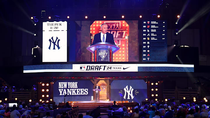 Jul 14, 2024; Ft. Worth, TX, USA; MLB Commissioner Rob Manfred announces the New York Yankees draft pick Ben Hess during the first round of the MLB Draft at Cowtown Coliseum. Mandatory Credit: Kevin Jairaj-Imagn Images Jul 14, 2024; Ft. Worth, TX, USA; MLB Commissioner Rob Manfred announces the New York Yankees draft pick Ben Hess during the first round of the MLB Draft at Cowtown Coliseum. Mandatory Credit: Kevin Jairaj-Imagn Images