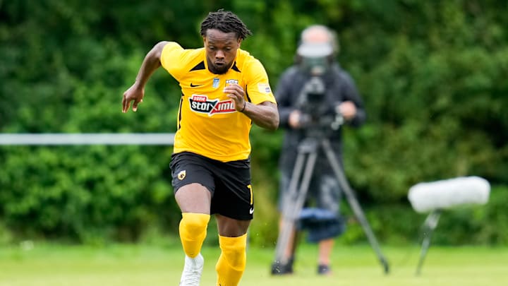 Levi Garcia devrait rester un joueur de l'AEK Athènes l'année prochaine