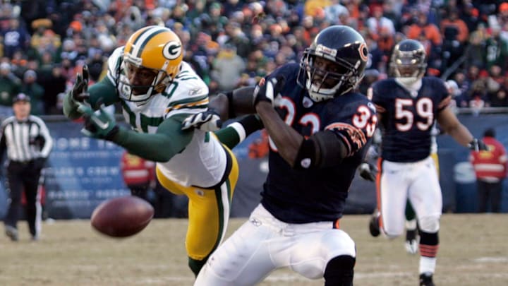 Charles Tillman breaks up a pass to Greg Jennings in the 2010 NFC Championship Game.