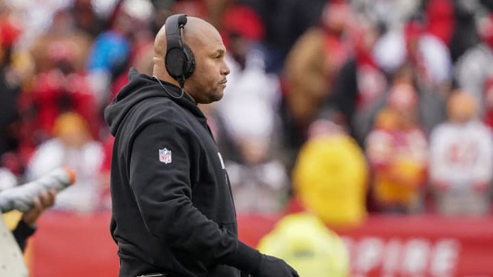 Dec 25, 2023; Kansas City, Missouri, USA; Las Vegas Raiders interim head coach Antonio Pierce watches play against the Kansas City Chiefs during the game at GEHA Field at Arrowhead Stadium. Mandatory Credit: Denny Medley-USA TODAY Sports