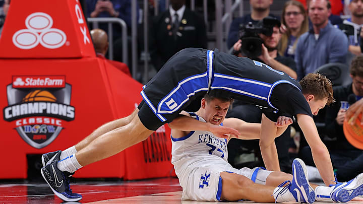 Kentucky v Duke