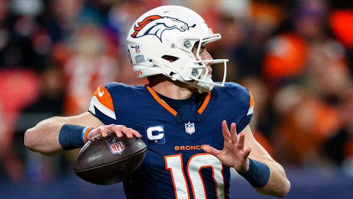 Cleveland Browns v Denver Broncos