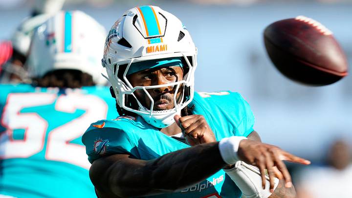 Miami Dolphins quarterback Malik Willis Miami Dolphins quarterback Malik Willis