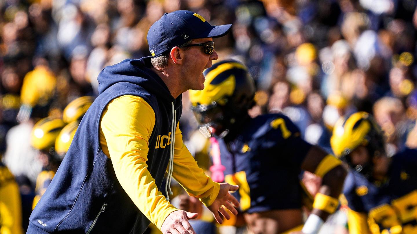 Michigan DC Jay Hill Doubles Down on Final Call vs. Iowa: 'Still Crosses My Mind'