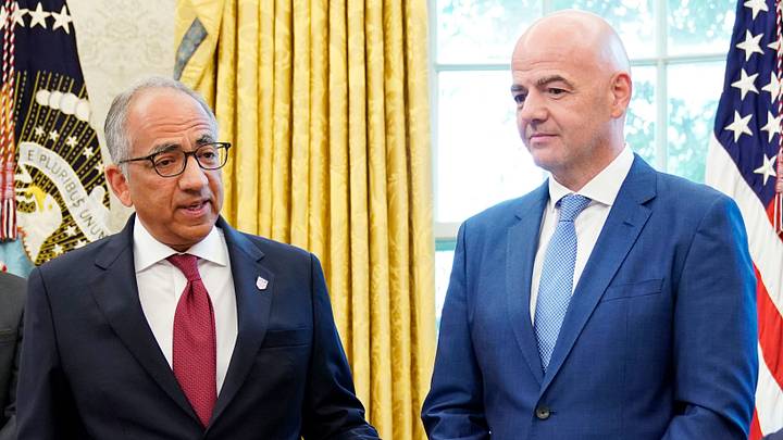 US-POLITICS-FBL-TRUMP-INFANTINO