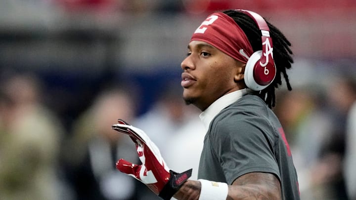 One college football star made a social media NIL announcement ahead of tonight's College Football Playoff action