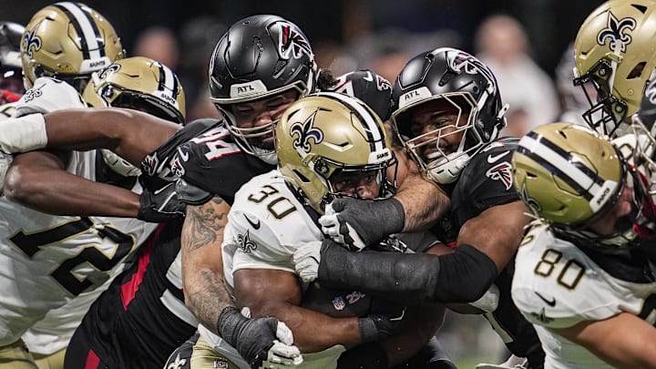 How the Falcons’ 2025 Free Agency Class Has Aged One Year Later