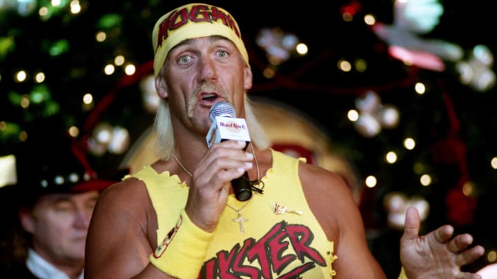 Dec 6, 1994; Nashville, TN, USA; Hulk Hogan talks up the Hulkamania at The Hard Rock Cafe in Nashville during a press conference.  Mandatory Credit: Delores Delvin-USA TODAY NETWORK via Imagn Images