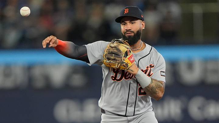 Sep 14, 2026; Toronto, Ontario, CAN; Detroit Tigers second baseman Gleyber Torres (25) throws to first base to put out Toronto Blue Jays shortstop Andres Gimenez (not pictured) at first base during the fifth inning at Rogers Centre. Mandatory Credit: John E. Sokolowski-Imagn Images Sep 14, 2026; Toronto, Ontario, CAN; Detroit Tigers second baseman Gleyber Torres (25) throws to first base to put out Toronto Blue Jays shortstop Andres Gimenez (not pictured) at first base during the fifth inning at Rogers Centre. Mandatory Credit: John E. Sokolowski-Imagn Images