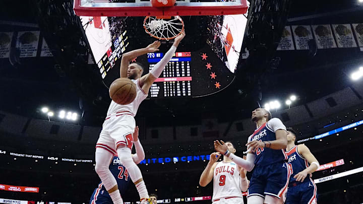 Chicago Bulls guard Zach LaVine (8) dunks the ball against the Washington Wizards during the second half at United Center. Chicago Bulls guard Zach LaVine (8) dunks the ball against the Washington Wizards during the second half at United Center.