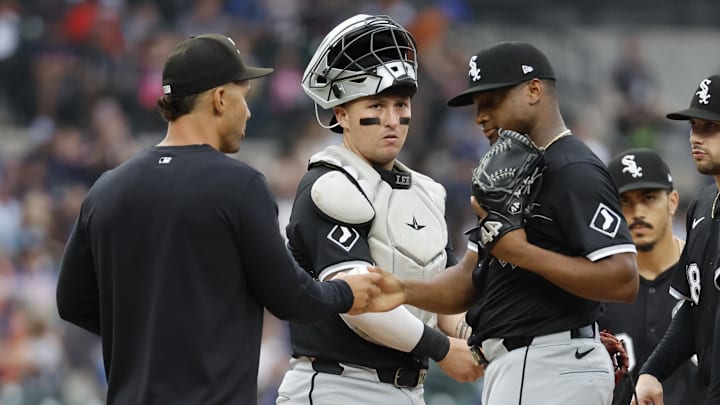 Chicago White Sox interim manager Grady Sizemore (24) take the ball to relieve relief pitcher Prelander Berroa (66) pitches in the eighth inning against the Detroit Tigers at Comerica Park in 2024. Chicago White Sox interim manager Grady Sizemore (24) take the ball to relieve relief pitcher Prelander Berroa (66) pitches in the eighth inning against the Detroit Tigers at Comerica Park in 2024.