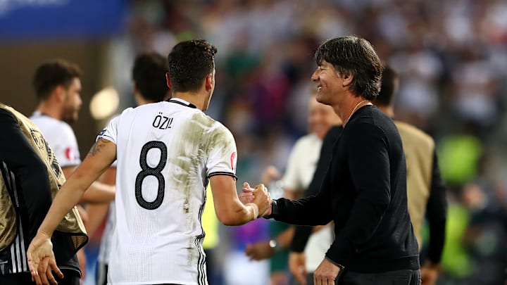 Bald wieder vereint? Joachim Löw könnte neuer Coach bei Fenerbahçe Istanbul werden