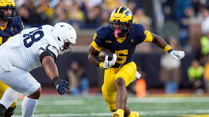 Michigan running back Savion Hiter (5) runs against Penn State during the second half at Michigan Stadium in Ann Arbor on Saturday, Oct. 17, 2026. Michigan running back Savion Hiter (5) runs against Penn State during the second half at Michigan Stadium in Ann Arbor on Saturday, Oct. 17, 2026.