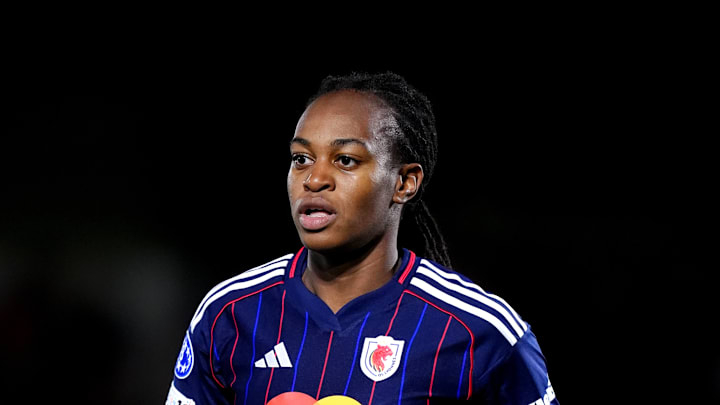 Marie-Antoinette Katoto fait partie des deux joueuses les mieux payées d'Arkéma Première League