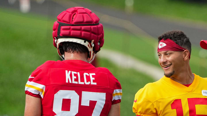 Jul 22, 2025; St. Joseph, MO, USA; Kansas City Chiefs quarterback Patrick Mahomes (15) laughs with tight end Travis Kelce (87) during training camp at Missouri Western State University. Mandatory Credit: Denny Medley-Imagn Images Jul 22, 2025; St. Joseph, MO, USA; Kansas City Chiefs quarterback Patrick Mahomes (15) laughs with tight end Travis Kelce (87) during training camp at Missouri Western State University. Mandatory Credit: Denny Medley-Imagn Images