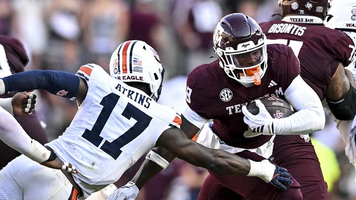 Auburn linebacker Xavier Atkins continued to receive national recognition as one of the best linebackers in the country.