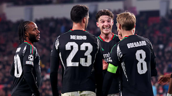 Arsenal aplicou goleada história na Holanda contra o PSV