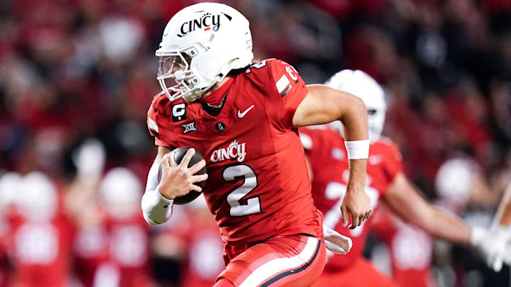 Cincinnati Bearcats quarterback Brendan Sorsby (2) runs the ball to the end zone for a touchdown in the fourth quarter of a NCAA menโs football game between the Cincinnati Bearcats and Baylor Bears, Saturday, Oct. 25, 2025, at Nippert Stadium in Cincinnati. Bearcats won 41-20. Cincinnati Bearcats quarterback Brendan Sorsby (2) runs the ball to the end zone for a touchdown in the fourth quarter of a NCAA menโs football game between the Cincinnati Bearcats and Baylor Bears, Saturday, Oct. 25, 2025, at Nippert Stadium in Cincinnati. Bearcats won 41-20.