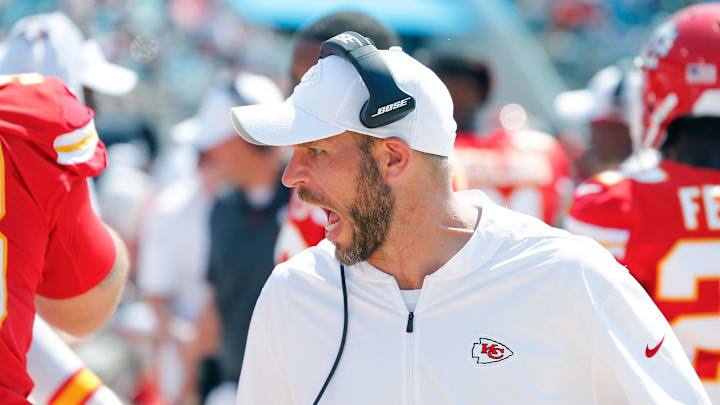 Sep 8, 2019; Jacksonville, FL, USA; Kansas City Chiefs linebackers coach Brendan Daly talks to his players during the second half against the Jacksonville Jaguars at TIAA Bank Field. Mandatory Credit: Reinhold Matay-Imagn Images Sep 8, 2019; Jacksonville, FL, USA; Kansas City Chiefs linebackers coach Brendan Daly talks to his players during the second half against the Jacksonville Jaguars at TIAA Bank Field. Mandatory Credit: Reinhold Matay-Imagn Images
