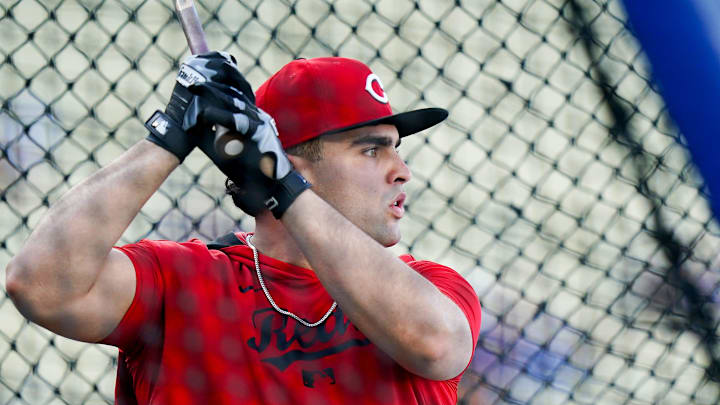 Cincinnati Reds third baseman Sal Stewart (43) looks out towards the field after taking a swing during warmups ahead of the MLB National League Wild Card Game between the Cincinnati Reds and LA Dodgers, Tuesday, Sept. 30, 2025, at Dodger Stadium in Los Angeles, California.