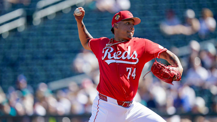 Cincinnati Reds pitcher Jose Franco (74) throws a pitch in the first inning of a Cactus League game between the Cincinnati Reds and Seattle Mariners, Sunday, Feb. 22, 2026, at Goodyear Ballpark in Goodyear, Ariz. Cincinnati Reds pitcher Jose Franco (74) throws a pitch in the first inning of a Cactus League game between the Cincinnati Reds and Seattle Mariners, Sunday, Feb. 22, 2026, at Goodyear Ballpark in Goodyear, Ariz.
