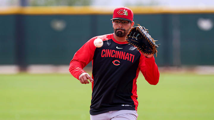 Cincinnati Reds infielder Christian Encarnacion-Strand (33) runs drills, Wednesday, Feb. 18, 2026, at the Cincinnati Reds player development complex in Goodyear, Ariz. Cincinnati Reds infielder Christian Encarnacion-Strand (33) runs drills, Wednesday, Feb. 18, 2026, at the Cincinnati Reds player development complex in Goodyear, Ariz.
