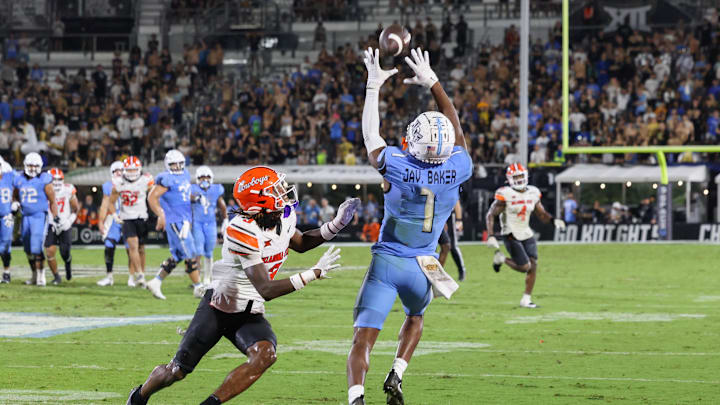 Nov 11, 2023; Orlando, Florida, USA; UCF Knights wide receiver Javon Baker (1) catches a pass in