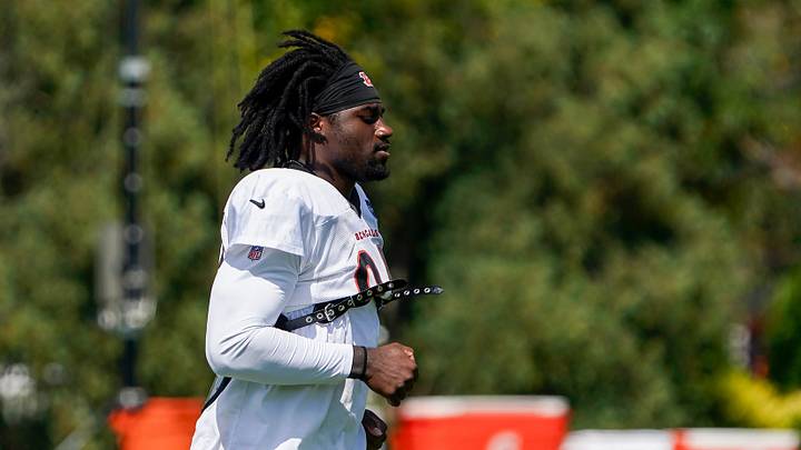 Cincinnati Bengals defensive end Shemar Stewart (94) attends practice at Kettering Health Practice Fields, Wednesday, Sept. 2, 2026, in downtown Cincinnati. Cincinnati Bengals defensive end Shemar Stewart (94) attends practice at Kettering Health Practice Fields, Wednesday, Sept. 2, 2026, in downtown Cincinnati.