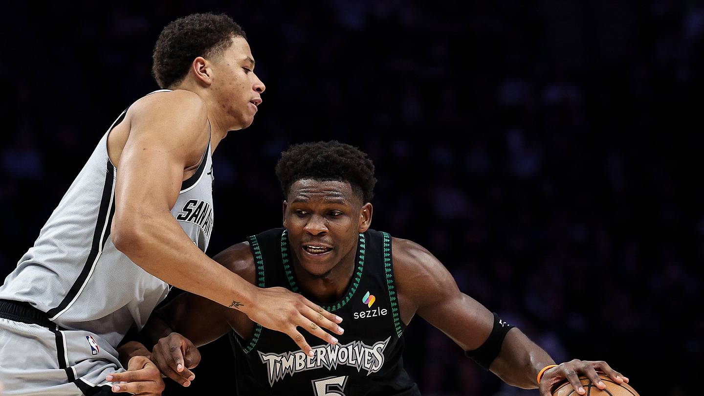 3 Ways Carter Bryant Can Help Spurs If He Plays in Game 2 Against Timberwolves