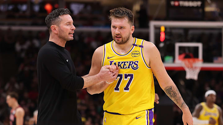 Los Angeles Lakers v Chicago Bulls