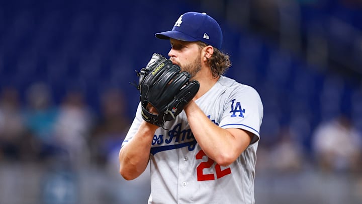 Los Angeles Dodgers v Miami Marlins