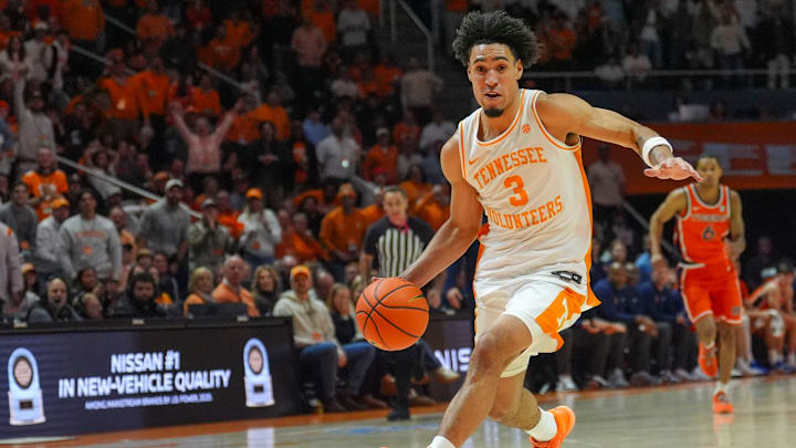 Tennessee guard Bishop Boswell (3) dribbles the ball during a NCAA basketball game between the Tennessee Volunteers and Auburn Tigers at Thompson-Boling Arena at Food City Center in Knoxville, Tenn., on Jan. 31, 2026.