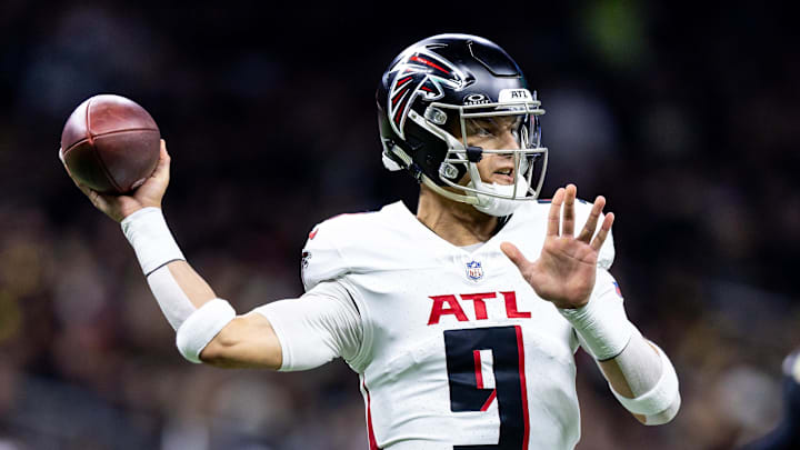 Jan 7, 2024; New Orleans, Louisiana, USA;  Atlanta Falcons quarterback Desmond Ridder (9) passes against the New Orleans Saints during the first half at Caesars Superdome. Mandatory Credit: Stephen Lew-Imagn Images