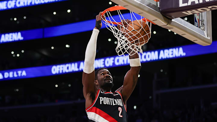 Portland Trail Blazers v Los Angeles Lakers