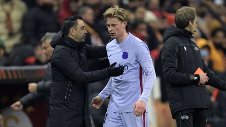 Xavi (links) und Frenkie de Jong (rechts)