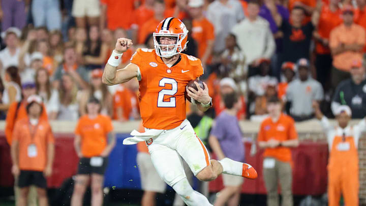 Louisville v Clemson