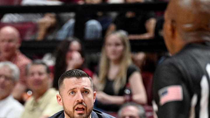 Feb 17, 2026; Tallahassee, Florida, USA; Florida State Seminoles head coach Luke Loucks disagrees with a referee during the first half against the Boston College Eagles at Donald L. Tucker Center. Mandatory Credit: Melina Myers-Imagn Images Feb 17, 2026; Tallahassee, Florida, USA; Florida State Seminoles head coach Luke Loucks disagrees with a referee during the first half against the Boston College Eagles at Donald L. Tucker Center. Mandatory Credit: Melina Myers-Imagn Images