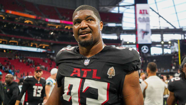 Sep 10, 2023; Atlanta, Georgia, USA; Atlanta Falcons defensive tackle Calais Campbell (93) celebrates after a victory against the Carolina Panthers at Mercedes-Benz Stadium. Mandatory Credit: Brett Davis-USA TODAY Sports
Sep 10, 2023; Atlanta, Georgia, USA; Atlanta Falcons defensive tackle Calais Campbell (93) celebrates after a victory against the Carolina Panthers at Mercedes-Benz Stadium. Mandatory Credit: Brett Davis-USA TODAY Sports