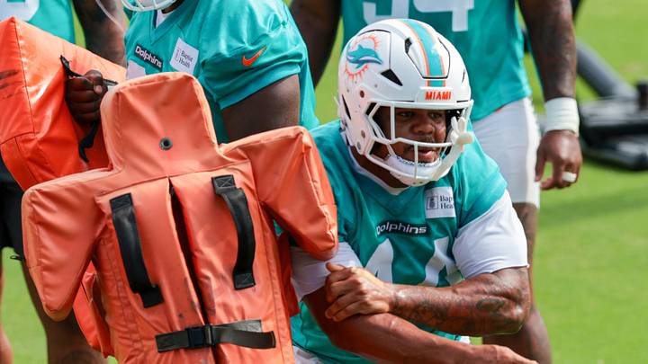 Jul 31, 2026; Miami Gardens, FL, USA; Miami Dolphins linebacker Chop Robinson (44) works during practice at Baptist Health Training Complex. Mandatory Credit: Sam Navarro-Imagn Images Jul 31, 2026; Miami Gardens, FL, USA; Miami Dolphins linebacker Chop Robinson (44) works during practice at Baptist Health Training Complex. Mandatory Credit: Sam Navarro-Imagn Images